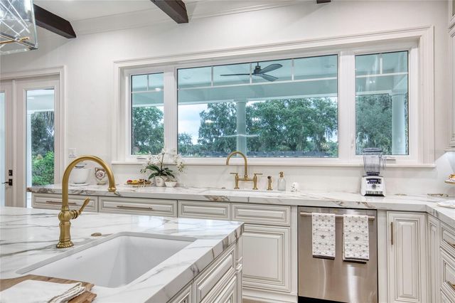 4885 STATE ROAD 11, De Leon Springs, FL 32130