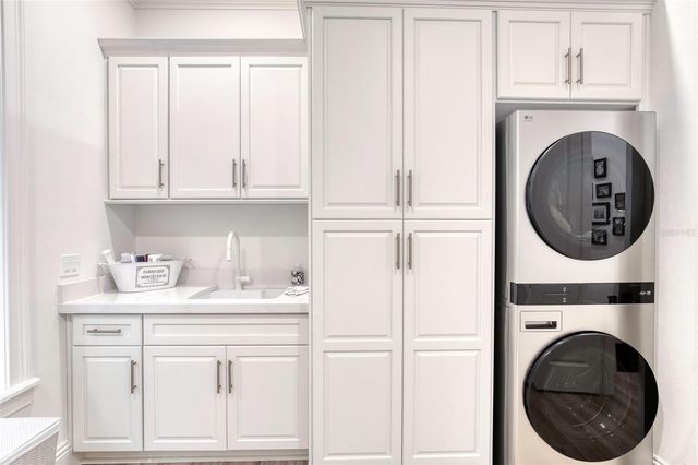 4885 STATE ROAD 11, De Leon Springs, FL 32130