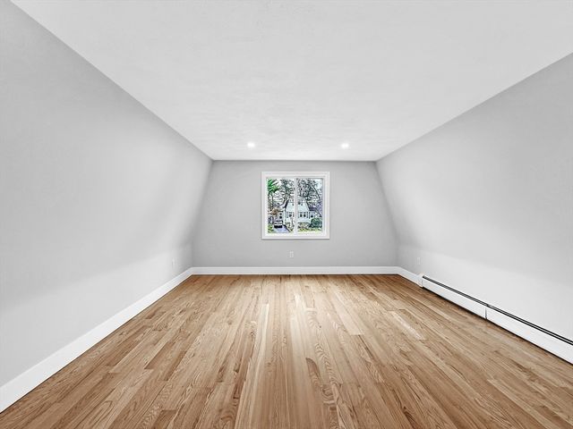 21 Burlington Rd, Billerica, MA 01821