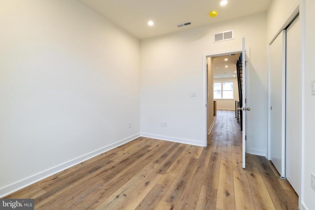 2342 MOORE ST, Philadelphia, PA 19145