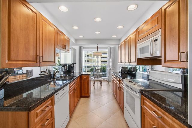 350 S Ocean Boulevard 3-C, Boca Raton, FL 33432