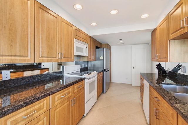 350 S Ocean Boulevard 3-C, Boca Raton, FL 33432