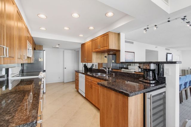 350 S Ocean Boulevard 3-C, Boca Raton, FL 33432