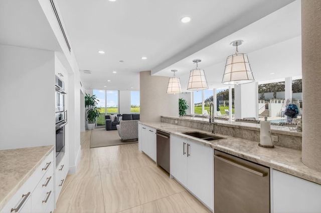 350 S Ocean Boulevard 3-C, Boca Raton, FL 33432