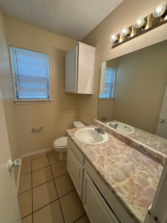 4524 Halyard Court 4524&4528, Fort Worth, TX 76135 — photo 4