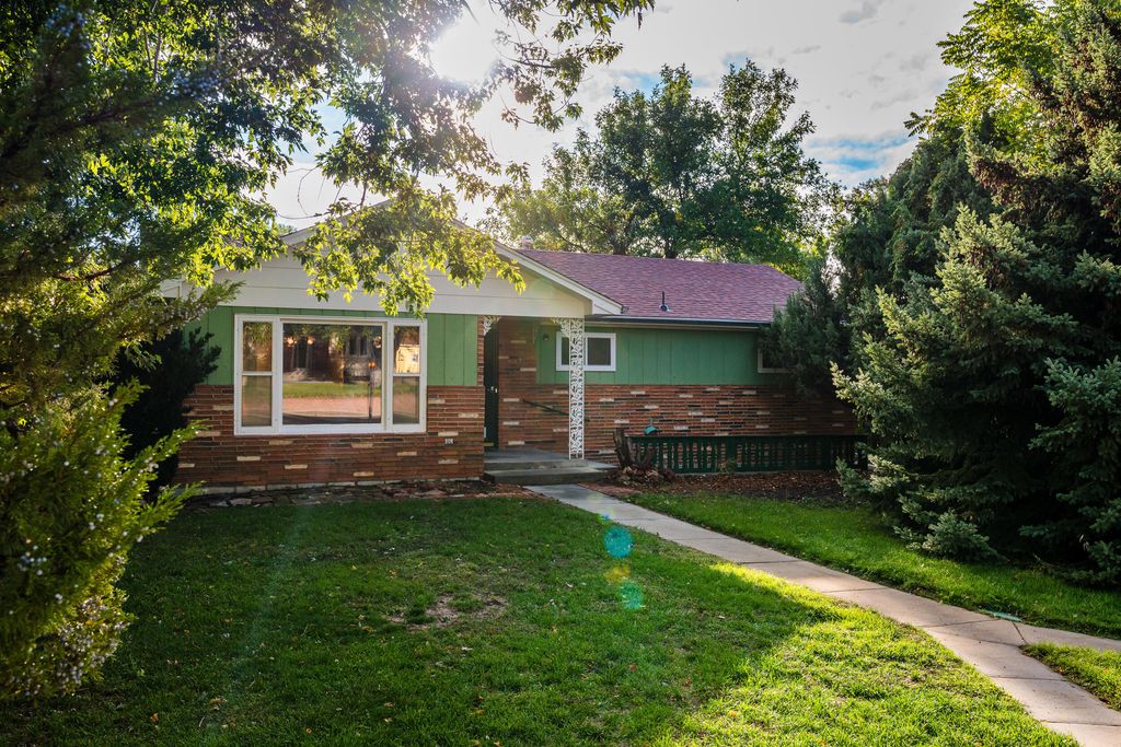1013 N Carrington Avenue, Buffalo, WY 82834 photo 4