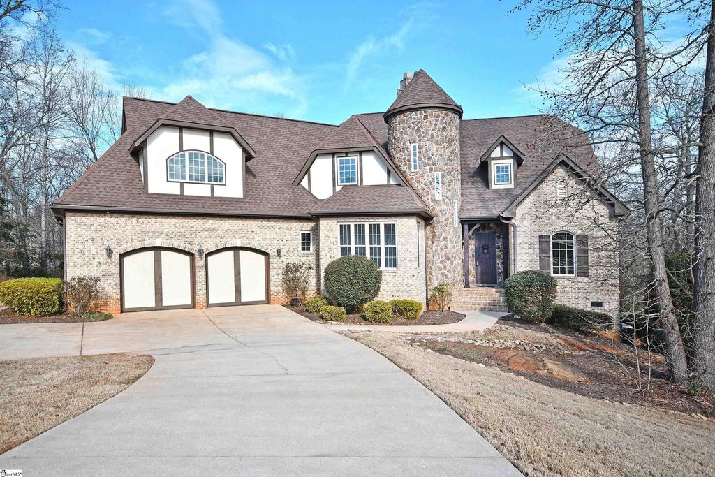 308 Stono Court, Piedmont, SC 29673