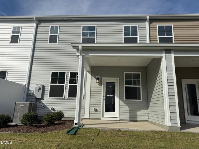 233 Lily Patch Lane, Smithfield, NC 27577