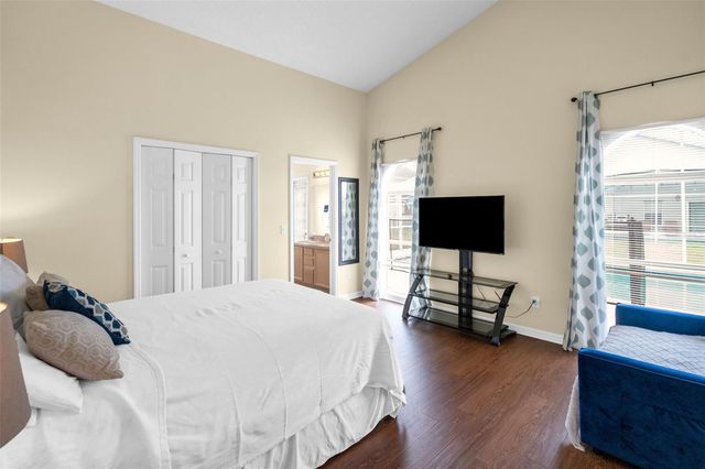 1104 BLOOMINGDALE DRIVE, Davenport, FL 33897