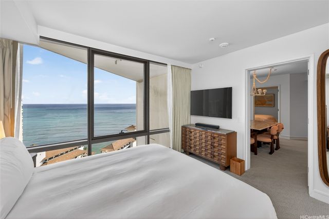 223 Saratoga Road 3008, Honolulu, HI 96815