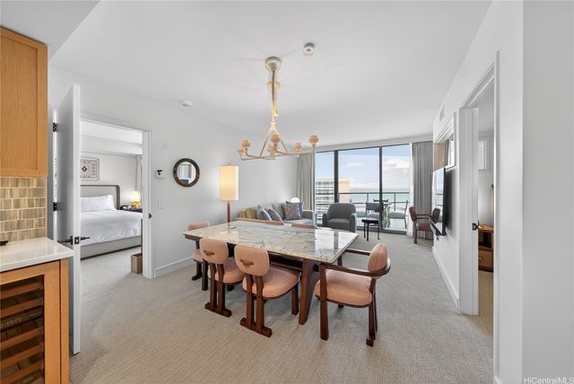 223 Saratoga Road 3008, Honolulu, HI 96815