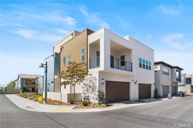 324 Merit, Irvine, CA 92618