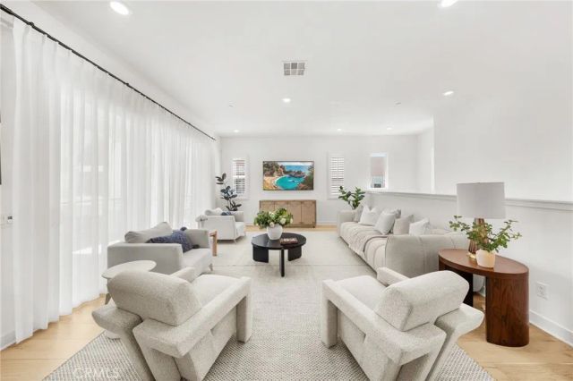 324 Merit, Irvine, CA 92618