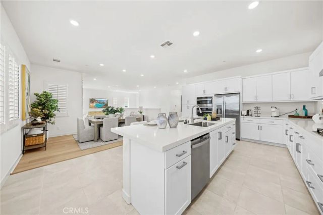324 Merit, Irvine, CA 92618