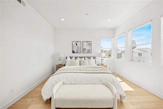 324 Merit, Irvine, CA 92618
