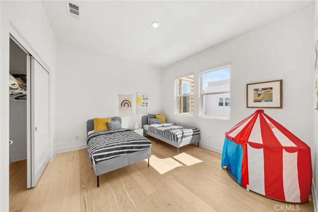 324 Merit, Irvine, CA 92618
