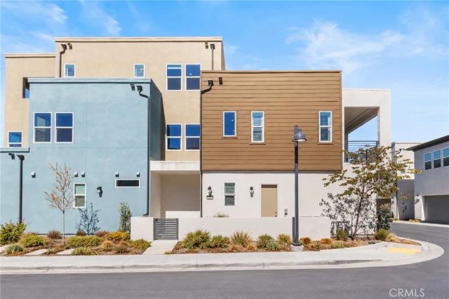 324 Merit, Irvine, CA 92618