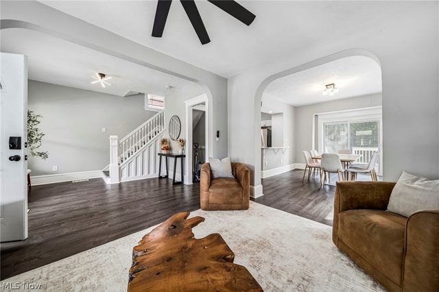 2129 W 101st Street, Cleveland, OH 44102