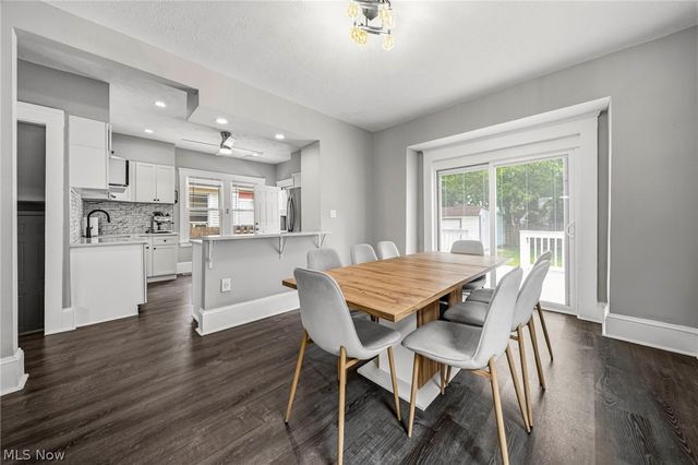 2129 W 101st Street, Cleveland, OH 44102