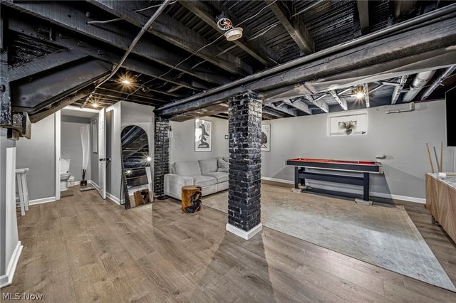 2129 W 101st Street, Cleveland, OH 44102