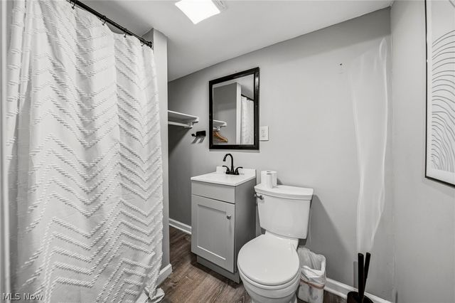 2129 W 101st Street, Cleveland, OH 44102