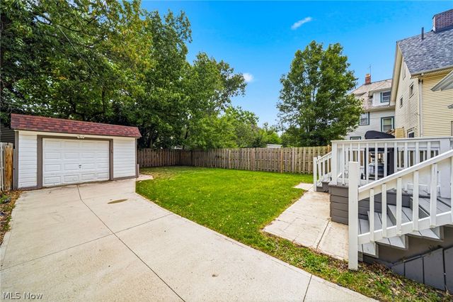 2129 W 101st Street, Cleveland, OH 44102