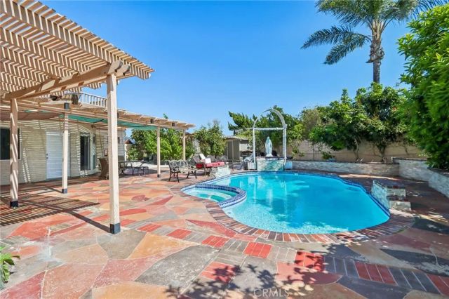 5302 Clark, Westminster, CA 92683