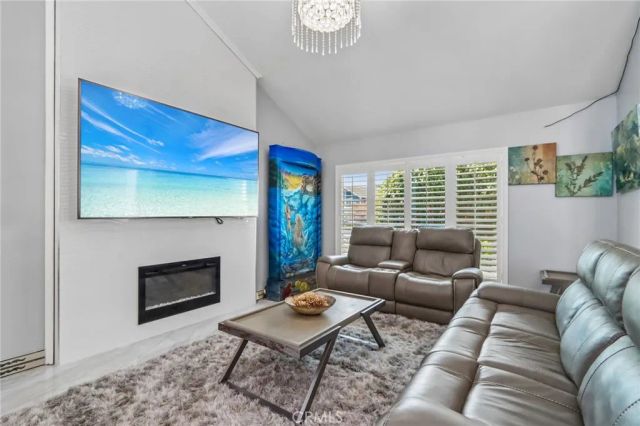 5302 Clark, Westminster, CA 92683