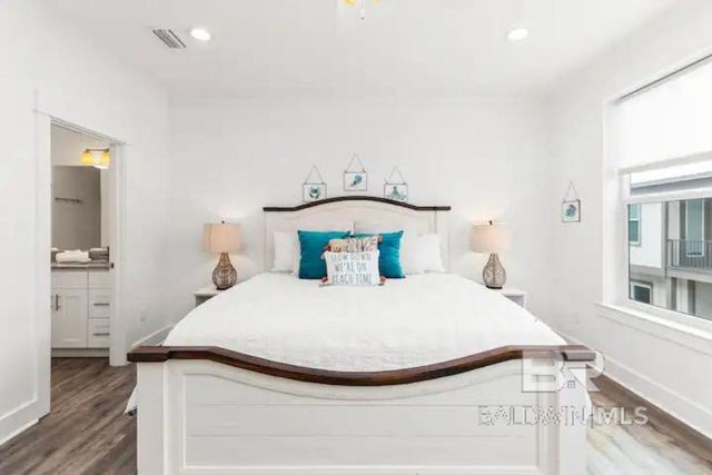 1932 W Beach Boulevard M, Gulf Shores, AL 36542