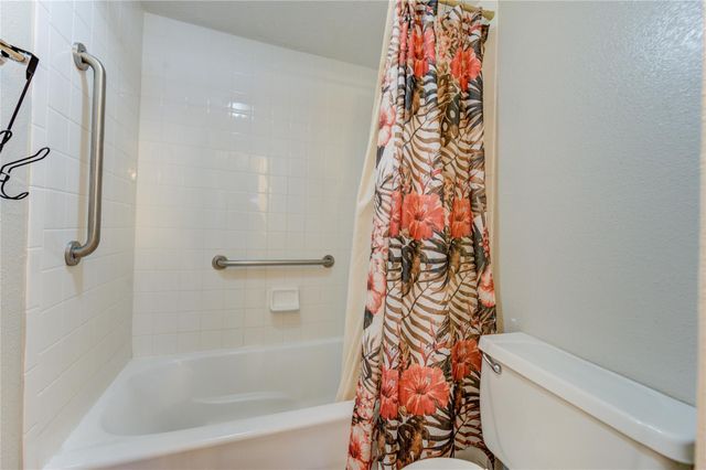 260 El Dorado Boulevard 307, Houston, TX 77598