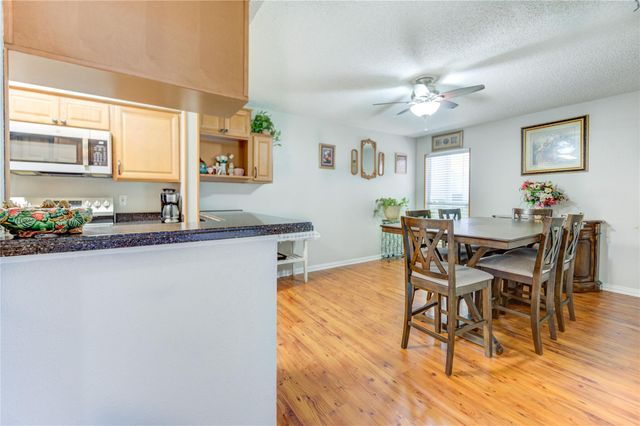 260 El Dorado Boulevard 307, Houston, TX 77598