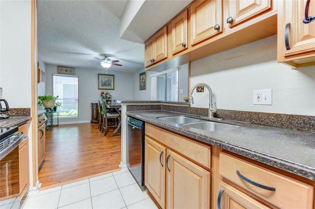 260 El Dorado Boulevard 307, Houston, TX 77598