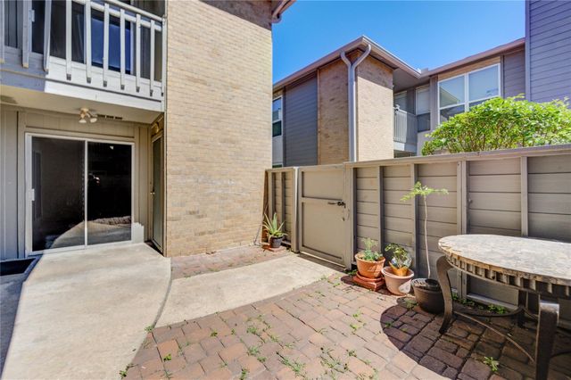 260 El Dorado Boulevard 307, Houston, TX 77598