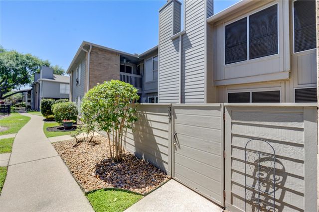 260 El Dorado Boulevard 307, Houston, TX 77598