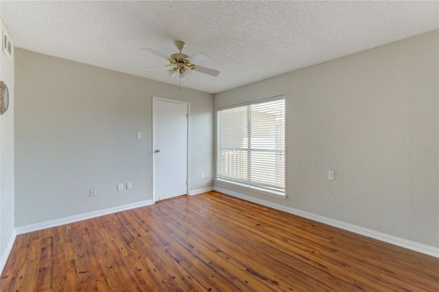 260 El Dorado Boulevard 307, Houston, TX 77598