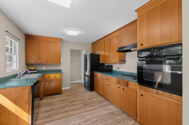 358 Rosedale Road NE, Spring Lake Park, MN 55432