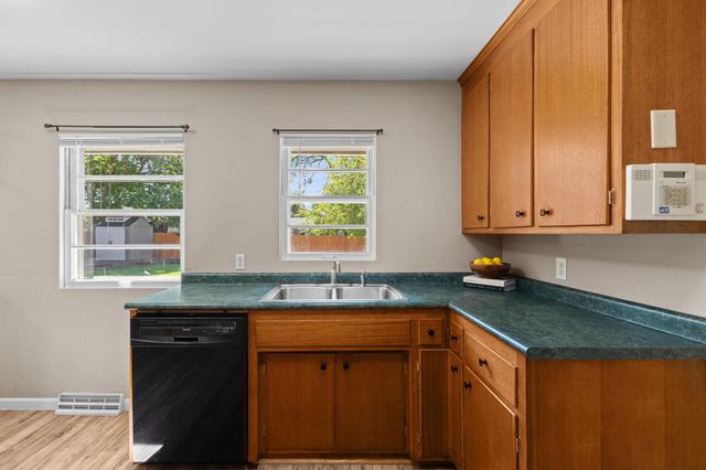 358 Rosedale Road NE, Spring Lake Park, MN 55432