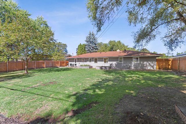 358 Rosedale Road NE, Spring Lake Park, MN 55432