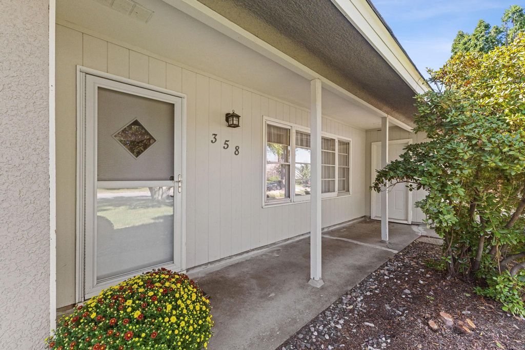 358 Rosedale Road NE, Spring Lake Park, MN 55432 — photo 5