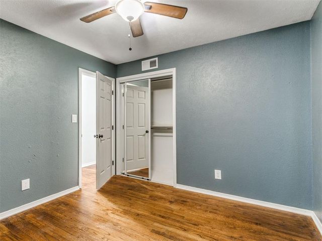 637 N Broadway, Edmond, OK 73034