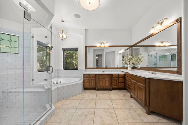 1909 Lakecliff Hills LN, Austin, TX 78732