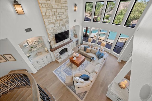 1909 Lakecliff Hills LN, Austin, TX 78732