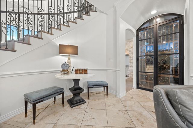 1909 Lakecliff Hills LN, Austin, TX 78732
