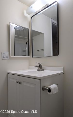 1680 Sunny Brook Lane NE J210, Palm Bay, FL 32905