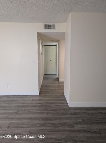 1680 Sunny Brook Lane NE J210, Palm Bay, FL 32905
