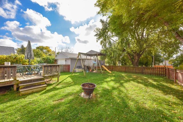 2507 W Whitaker AVENUE, Milwaukee, WI 53221