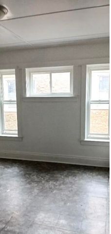 4311 Baring Avenue, East Chicago, IN 46312