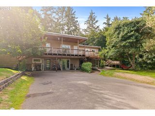 92256 HUMMINGBIRD Ln, Warrenton, OR 97146