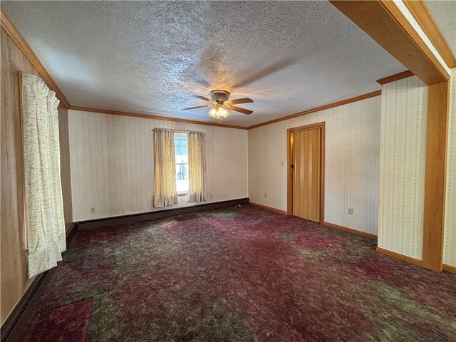 20 North Tionesta Avenue, Kane Boro, PA 16735