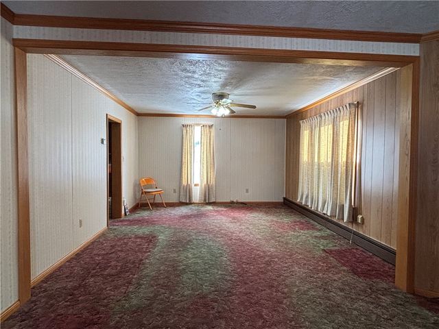 20 North Tionesta Avenue, Kane Boro, PA 16735